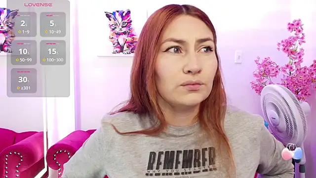 Snapshot of Alicia_leclair chatting on September 18, 12:40 pm Alicia leclair online show from September 18, 12:40 pm