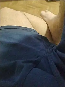 Snapshot of LeoMaduroSP chatting on December 2, 10:49 pm LeoMaduroSP online show from December 2, 10:49 pm