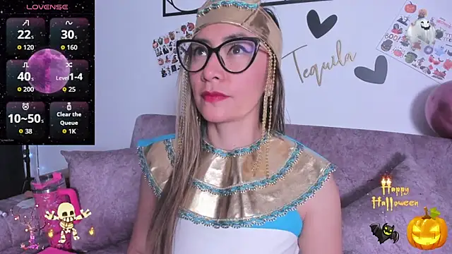 TilaTequila 15 online show from October 30, 1:23 pm