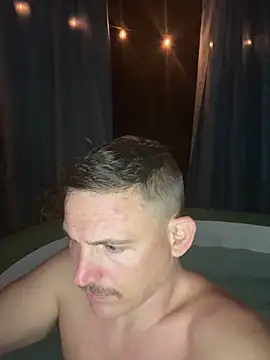 Snapshot of Integrityofsin chatting on September 27, 1:43 am Integrityofsin online show from September 27, 1:43 am