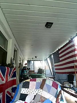 Snapshot of Integrityofsin chatting on October 15, 10:10 pm Integrityofsin online show from October 15, 10:10 pm