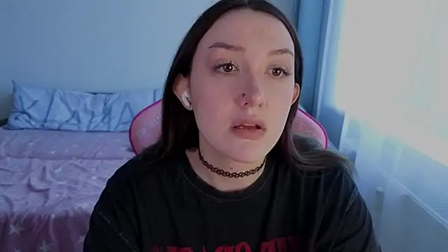 CrystalBlaze  online show from February 28, 12:50 pm