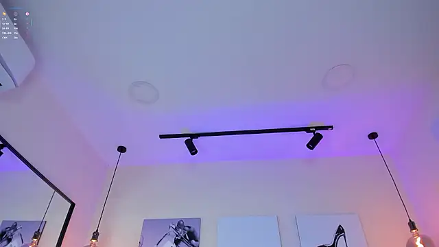 Samantha hotly online show from March 10, 1:38 pm