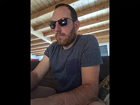 BrunJulienMetis online show from January 11, 8:30 am