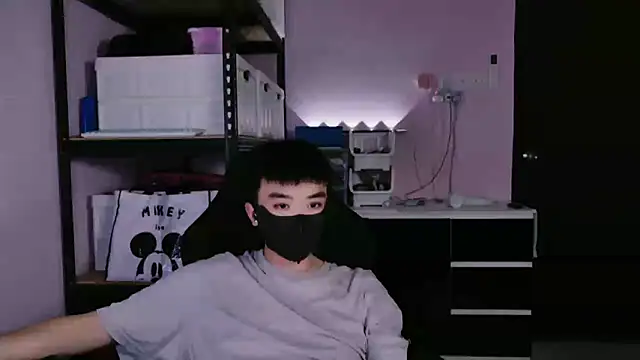 doggyman523 online show from March 7, 5:21 pm