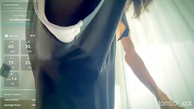 tomboi xcx online show from July 25, 7:44 pm