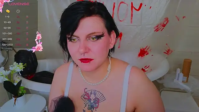 Snapshot of bluelunaray chatting on October 20, 10:05 am bluelunaray online show from October 20, 10:05 am