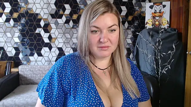 NikaSkylink online show from April 3, 6:33 am