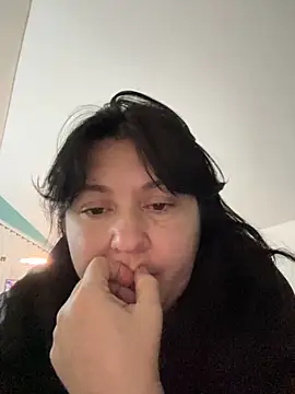 Liza Will online show from November 23, 8:08 pm