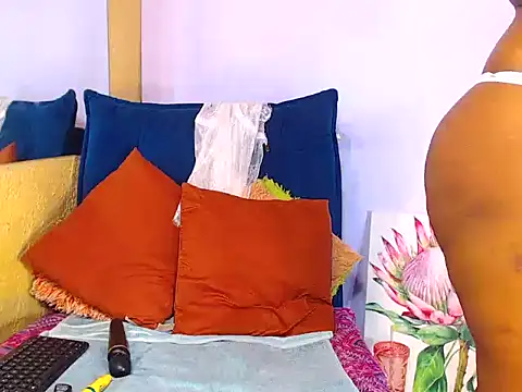 SexyScarlet101 online show from January 9, 7:59 pm