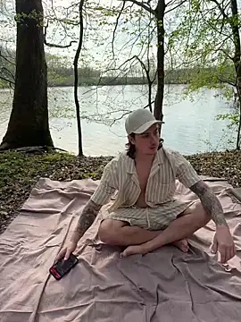 Airelle online show from March 21, 3:26 pm