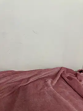 Snapshot of YourSlutBoySl chatting on November 17, 7:03 am YourSlutBoySl online show from November 17, 7:03 am