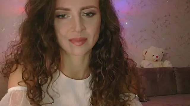 Snapshot of Amber_Carrol chatting on November 1, 2:52 pm Amber Carrol online show from November 1, 2:52 pm