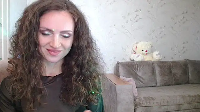 Amber Carrol online show from April 25, 5:21 pm