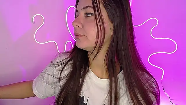 Snapshot of Stepha_babe chatting on January 14, 4:51 am Stepha babe online show from January 14, 4:51 am