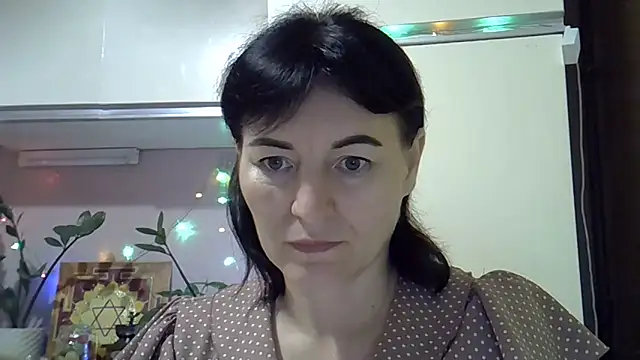 Snapshot of Krystal_82 chatting on September 24, 6:33 pm Krystal 82 online show from September 24, 6:33 pm