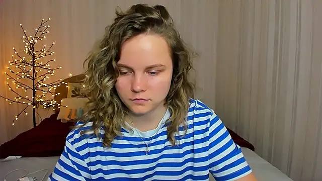 milalapka online show from November 27, 1:02 pm