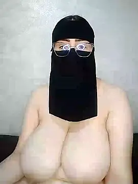 Snapshot of Arabic-loka chatting on October 26, 1:28 pm Arabic-loka online show from October 26, 1:28 pm