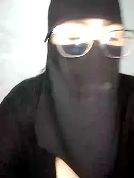 Snapshot of Arabic-loka chatting on November 17, 7:19 pm Arabic-loka online show from November 17, 7:19 pm