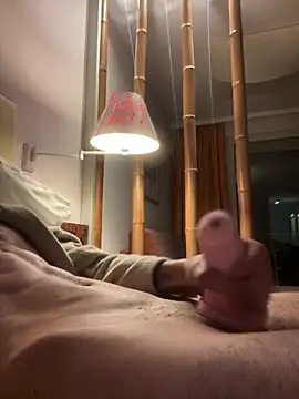 Snapshot of musti312 chatting on September 30, 5:40 pm musti312 online show from September 30, 5:40 pm