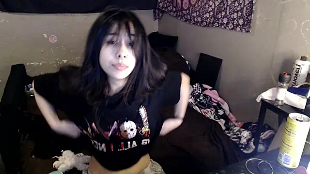 London Ray online show from March 8, 8:23 pm