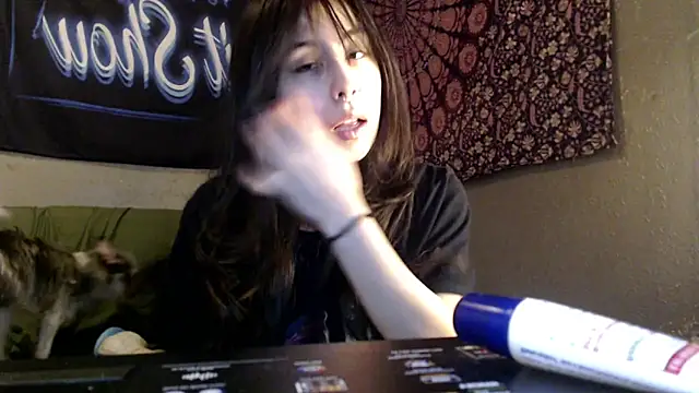 London Ray online show from June 2, 11:40 pm