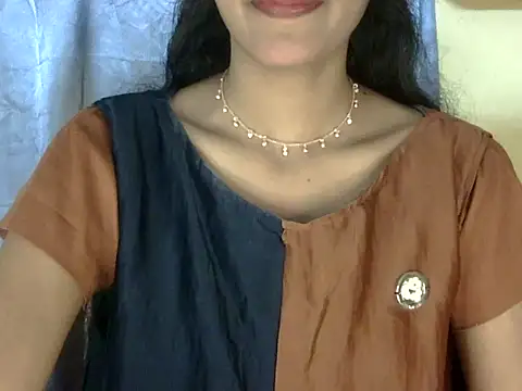 zara Khan0 online show from September 18, 3:03 pm