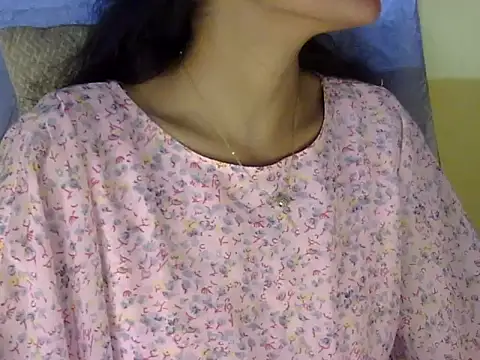 zara Khan0 online show from September 19, 2:07 pm