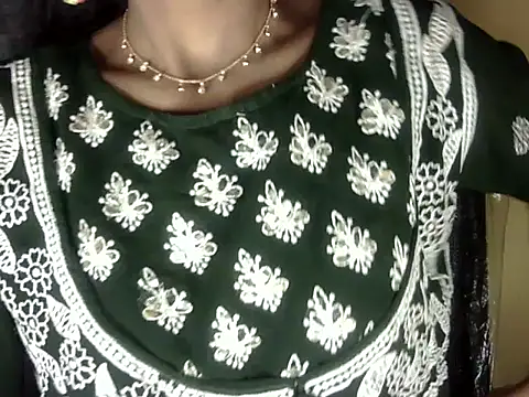 zara Khan0 online show from September 27, 5:18 pm