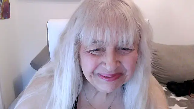 SusiLifeXXX online show from September 18, 7:27 pm