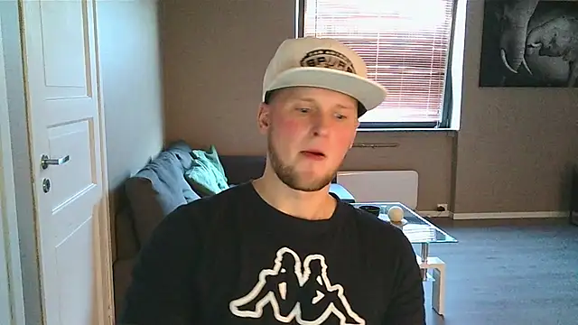 Snapshot of Dartanjanas13 chatting on September 24, 3:26 pm Dartanjanas13 online show from September 24, 3:26 pm