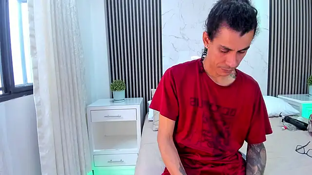 JackAndRosse  online show from July 2, 12:33 pm