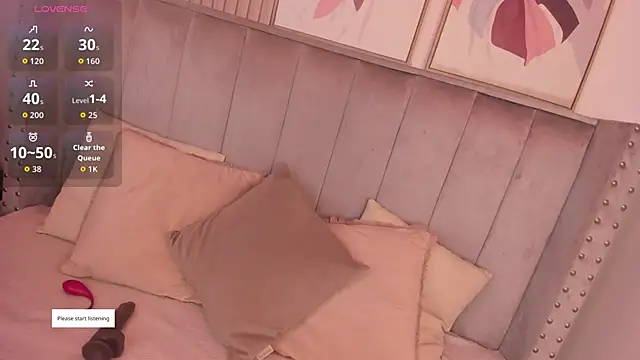 Snapshot of Seshat_Hitt chatting on November 30, 4:05 am Seshat Hitt online show from November 30, 4:05 am