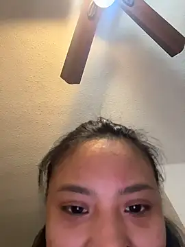 Nia Desire online show from January 8, 7:32 am