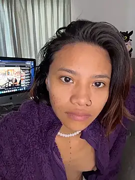 Nia Desire online show from February 10, 2:32 pm