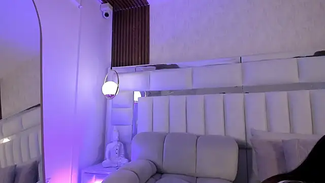 Snapshot of im_kasumi chatting on October 28, 1:03 pm im kasumi online show from October 28, 1:03 pm