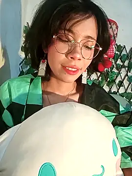 Snapshot of dolliette24 chatting on December 20, 6:09 am dolliette24 online show from December 20, 6:09 am