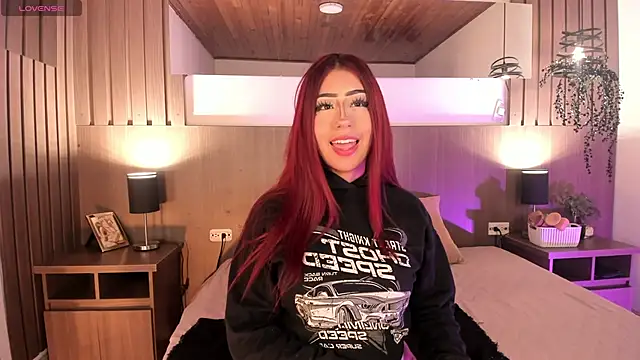 Snapshot of Violet_carson chatting on May 18, 1:17 pm Violet carson online show from May 18, 1:17 pm