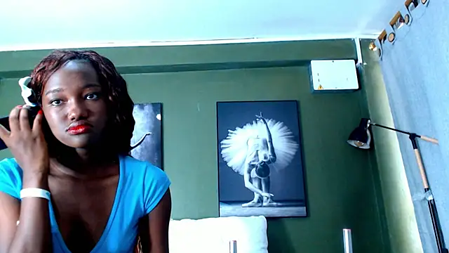 Snapshot of Evaa_18 chatting on September 24, 5:38 pm Evaa 18 online show from September 24, 5:38 pm