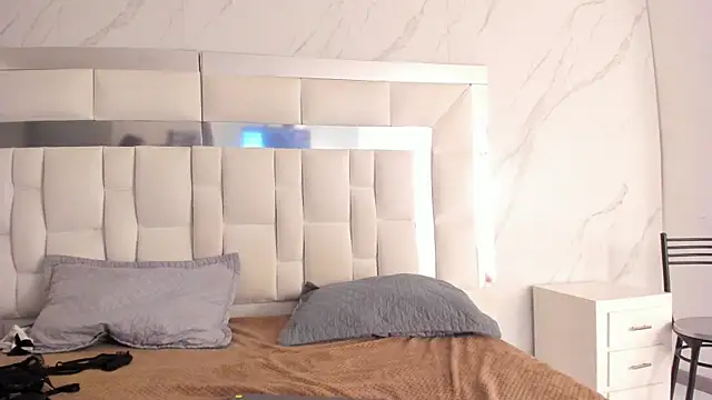 Maia Park online show from January 8, 12:07 pm