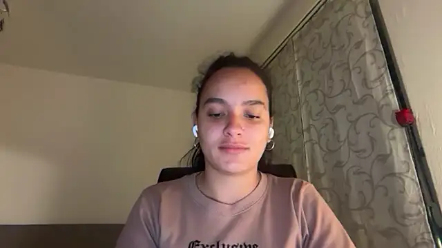 Maia Park online show from May 2, 8:47 pm