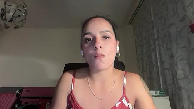 Maia Park online show from May 15, 8:49 pm
