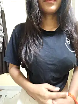 Snapshot of Raj-kumari chatting on June 5, 11:43 pm Raj-kumari online show from June 5, 11:43 pm