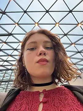 Snapshot of lucy-joy chatting on November 28, 9:12 am lucy-joy online show from November 28, 9:12 am