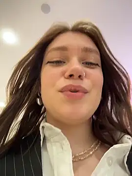 lucy-joy online show from March 13, 11:28 am