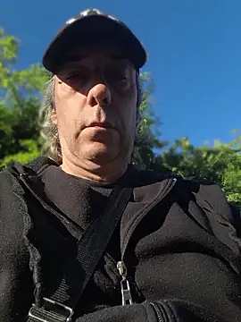 bi dare online show from April 27, 4:27 pm