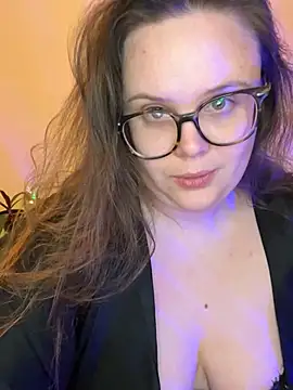 Snapshot of MariaMirabella chatting on April 14, 9:21 pm MariaMirabella online show from April 14, 9:21 pm