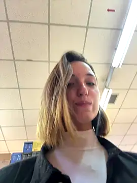 DollyTall online show from September 15, 9:20 am