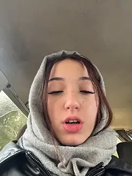 DollyTall online show from October 2, 8:43 am