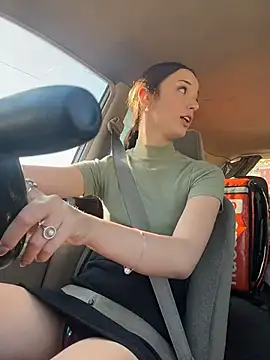 DollyTall online show from October 7, 9:39 am